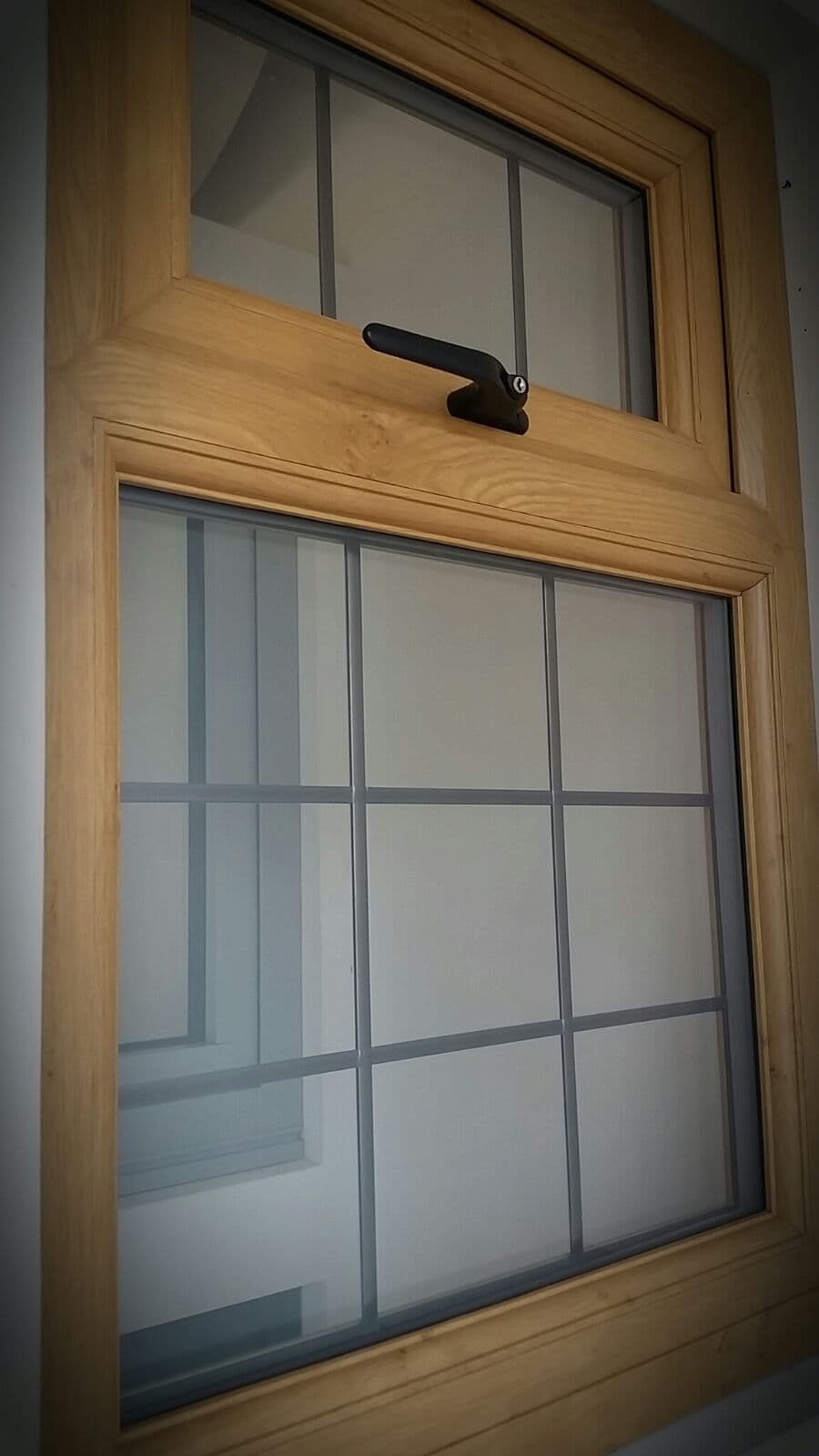 Oak sash window Georgian detail